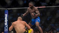 anthony-rumble-johnson-vs-glover-teixeira-3